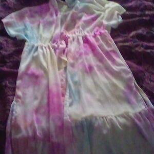 Woman's large multicolor cover up